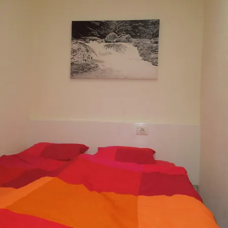 Tropical, Fantastic Close To The With Pool, Sea-view, Wifi, Sat-tv דירה *